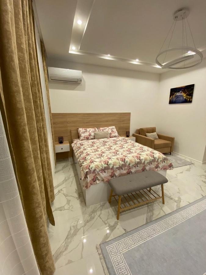 Apartman Cristal Lux トレビニエ エクステリア 写真
